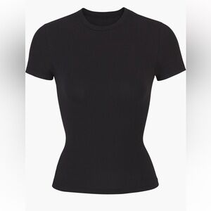 Skims Cotton Fits Everyone Tee
